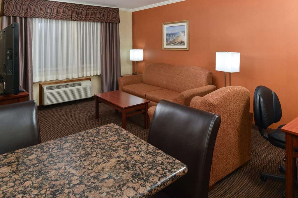 Hotel photo 21 of Best Western Plus Landmark Inn.