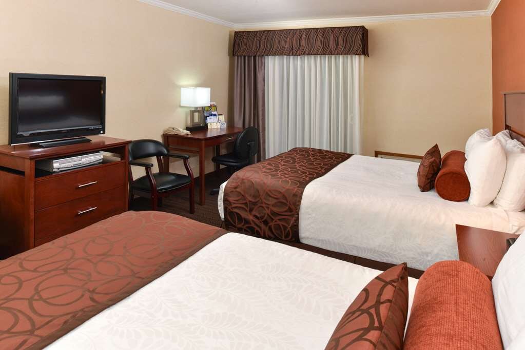 Hotel photo 55 of Best Western Plus Landmark Inn.