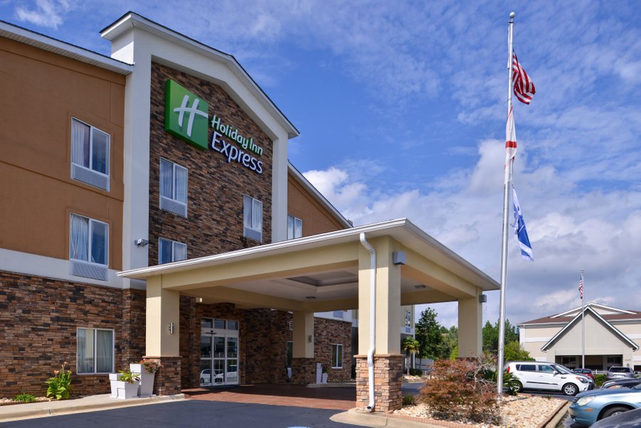 HOLIDAY INN EXPRESS MONTGOMERY - EAST I-85 $84 ($̶1̶0̶3̶) - Updated ...