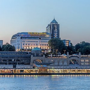 Aussenansicht Hotel Hafen Hamburg
