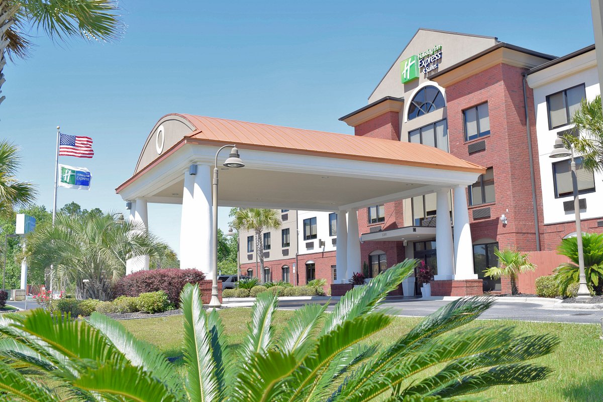 Holiday Inn Express &amp; Suites Pensacola W I-10, an IHG Hotel, hotel in Pensacola