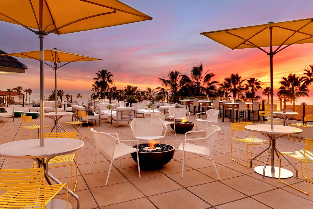 SpringHill Suites by Marriott San Diego Carlsbad โรงแรมใน โอเชียนไซด์