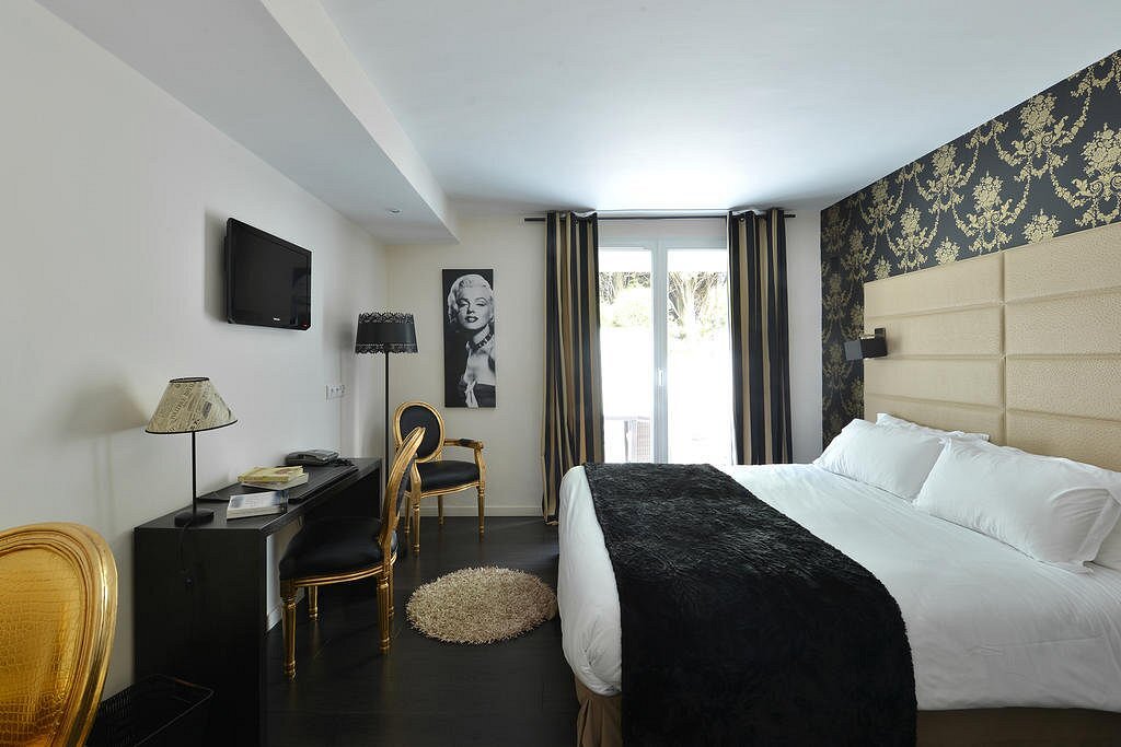 Hotel La Villa Cannes Croisette, khách sạn tại Cannes