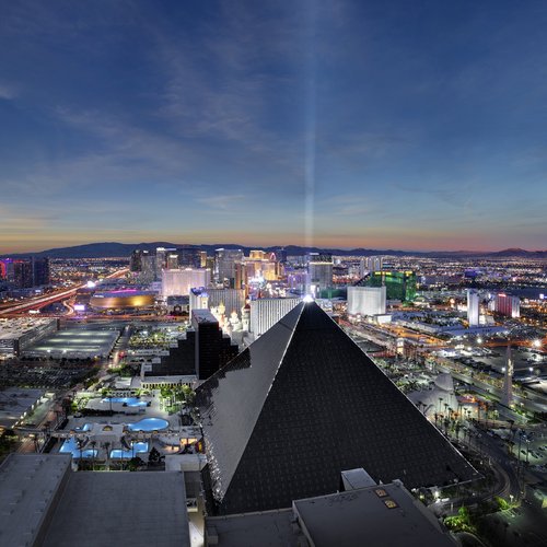 luxor hotel and casino reservations