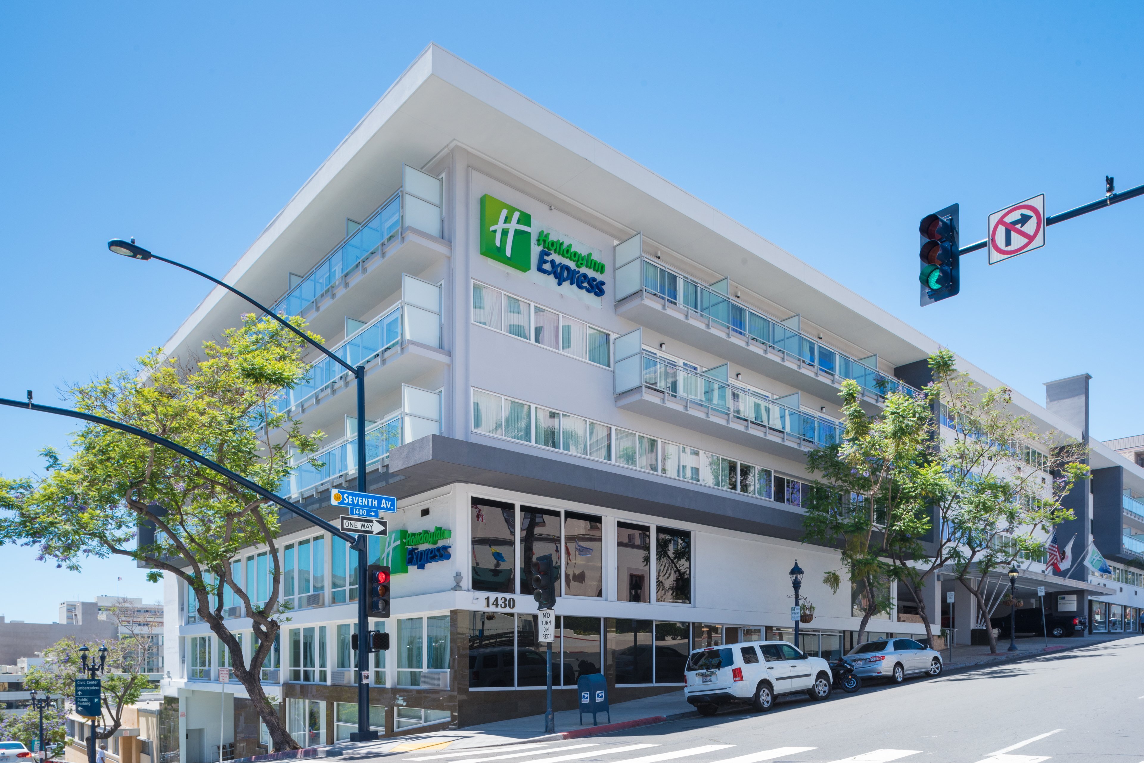 Holiday Inn Express San Diego Downtown UPDATED 2021 Prices Reviews   An Easy 7 Min Walk To 