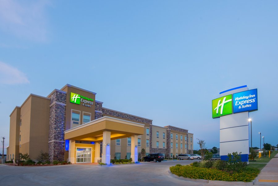 Holiday Inn Express Suites Stillwater University Area 80 1 1 9 Updated 2021 Prices Hotel Reviews Ok Tripadvisor