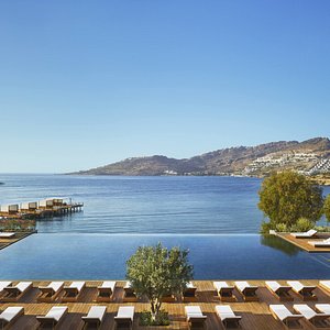 Infiniy Pool - Aegean Sea View
