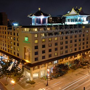 Holiday Inn Montreal Downtown