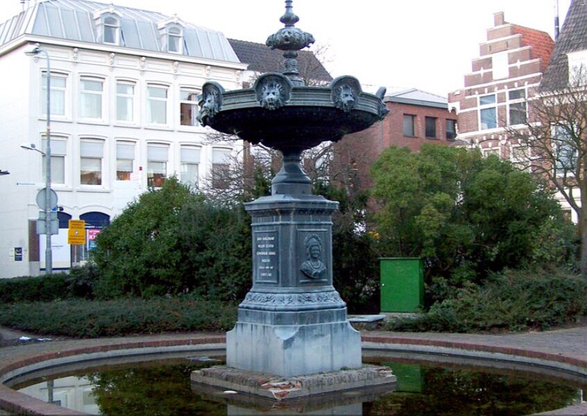 Fountain in Commemoration of Elisabeth Wolff and Agatha Deken image