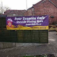 Good outside space , under cover , sanitizer available , QR code . Grab a breakfast or Roast dinner.