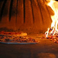 Pizza iz krušne peći