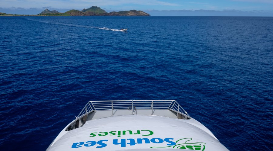 Transfer vessel to South Sea Island