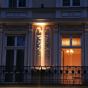 Senacki Hotel in Krakow, image may contain: Lighting, Hotel, Chandelier, City