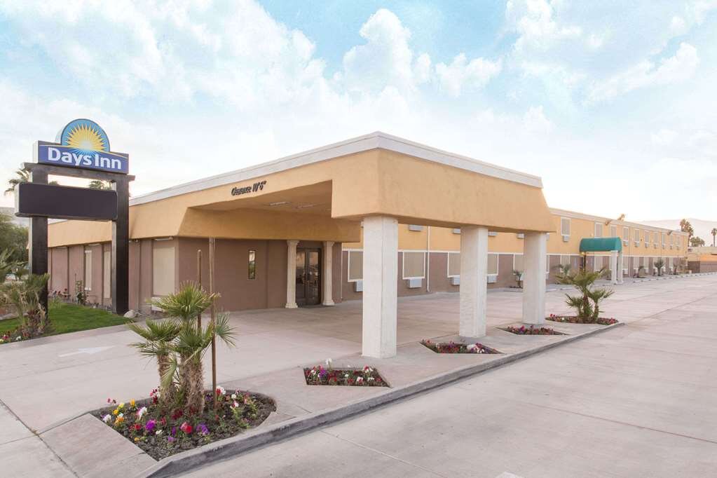 DAYS INN BY WYNDHAM INDIO Updated 2024 Prices Hotel Reviews CA   Exterior 