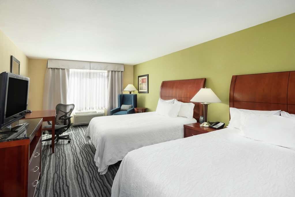 HILTON GARDEN INN ST. LOUIS SHILOH/O'FALLON IL $114 ($̶1̶3̶5̶ ...