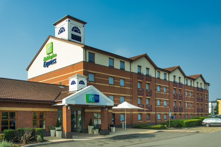 HOLIDAY INN EXPRESS DERBY PRIDE PARK $70 ($̶7̶8̶) - Updated 2021 Prices ...