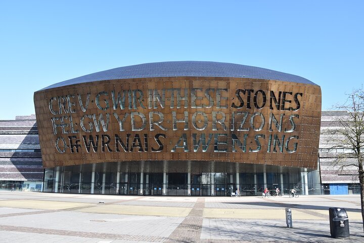 Why you should visit Cardiff Bay Beach and The Doctor Who