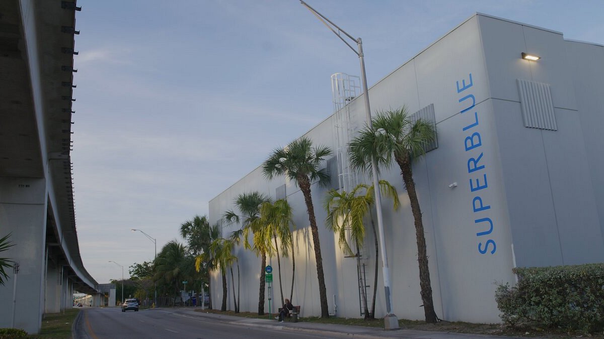 How to get to Hampton Inn Suites Miami Wynwood Design District FL by Bus,  Subway or Light Rail?