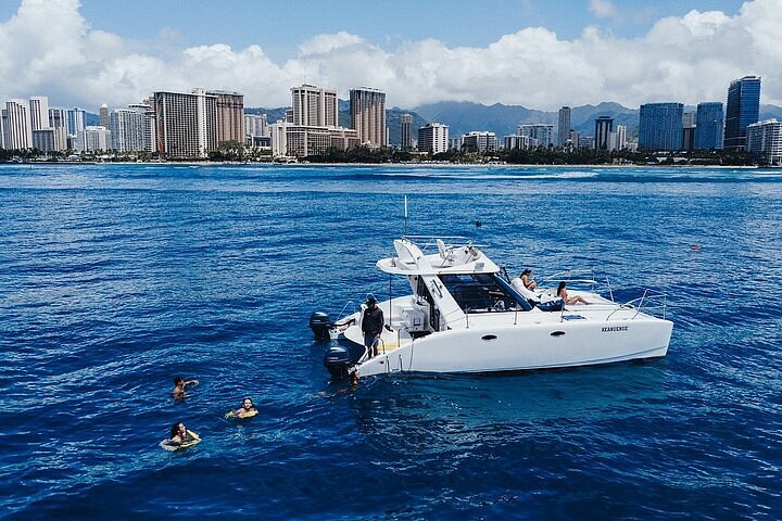 oahu catamaran cruises