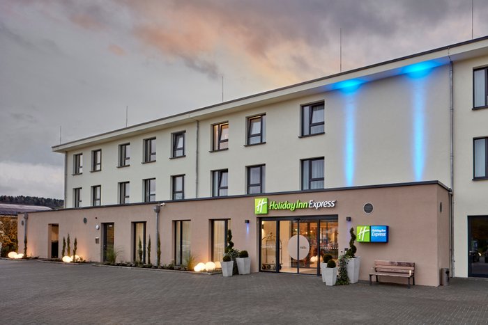 HOLIDAY INN EXPRESS MERZIG $86 ($̶1̶0̶1̶) - Prices & Hotel Reviews - Germany