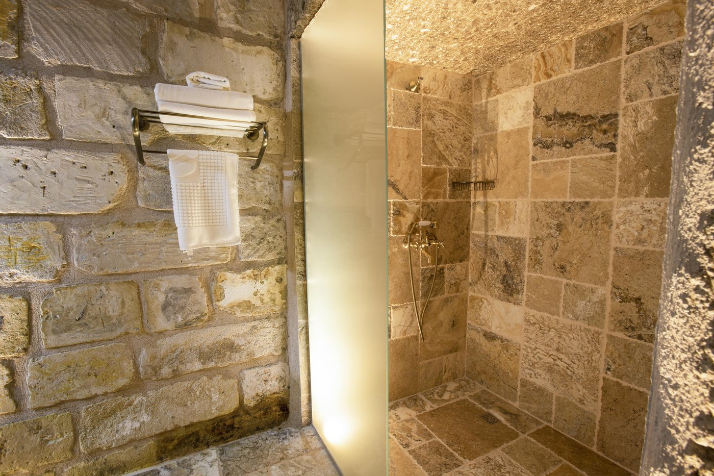 Medusa Cave Hotel Rooms: Pictures & Reviews - Tripadvisor