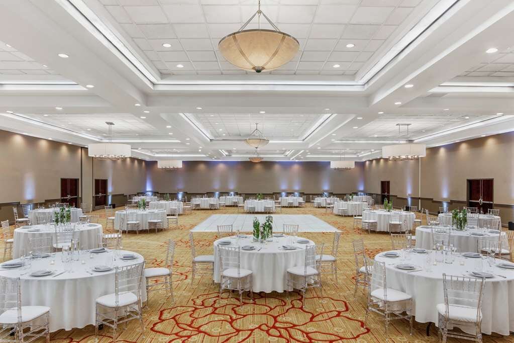 Hotel photo 45 of DoubleTree by Hilton Hotel Newark Airport.