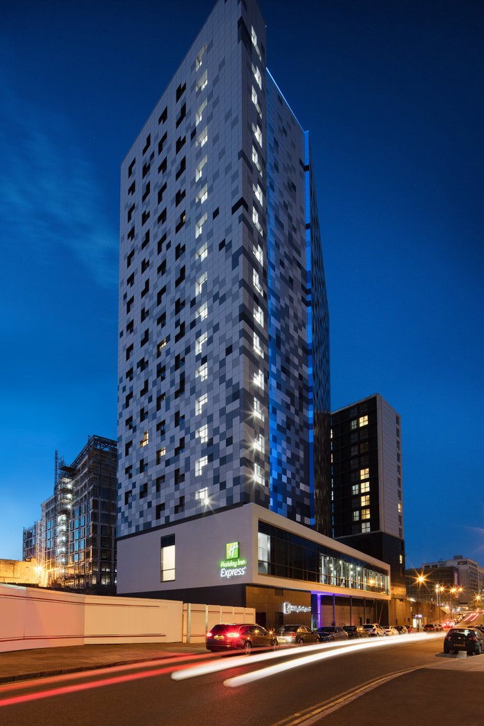 Top 45+ imagen holiday inn express birmingham city centre