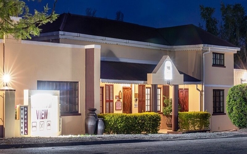 LADISMITH MOUNTAINVIEW B & B - B&B Reviews (South Africa) - Tripadvisor