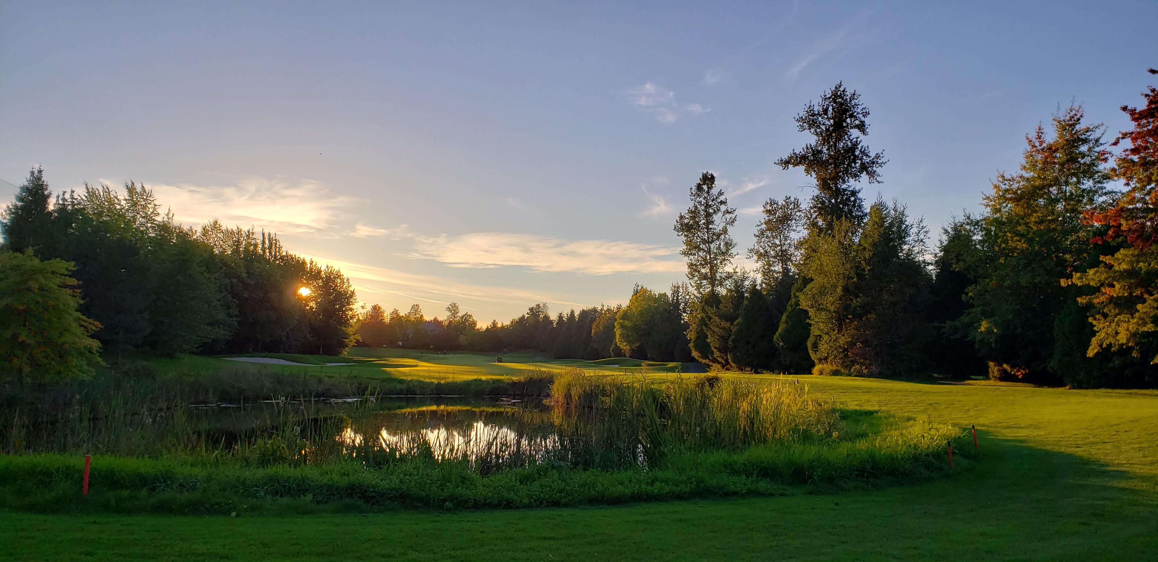 MORGAN CREEK GOLF COURSE Surrey Qu SABER Antes De Ir   18th At Sunset 