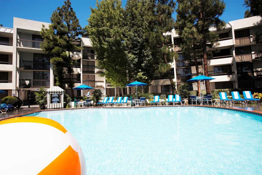 Hotel photo 82 of Howard Johnson by Wyndham Anaheim Hotel and Water Playground.