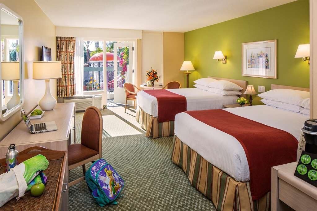 Hotel photo 8 of Howard Johnson by Wyndham Anaheim Hotel and Water Playground.