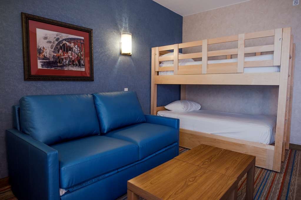Hotel photo 30 of Howard Johnson by Wyndham Anaheim Hotel and Water Playground.