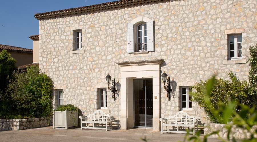 Façade