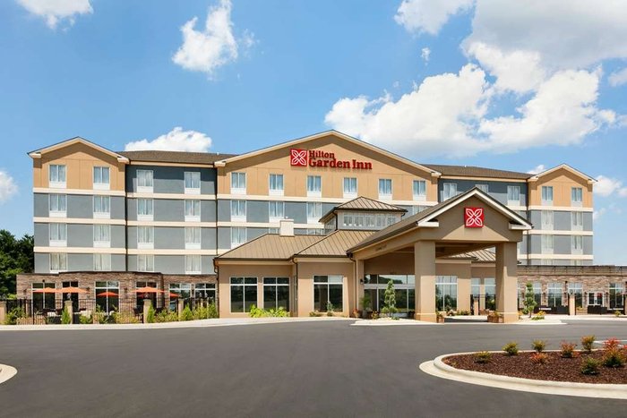 HILTON GARDEN INN STATESVILLE $153 ($̶1̶7̶0̶) - Updated 2022 Prices ...