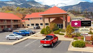 manitou springs colorado 420 friendly hotels