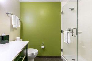 Room & Suite