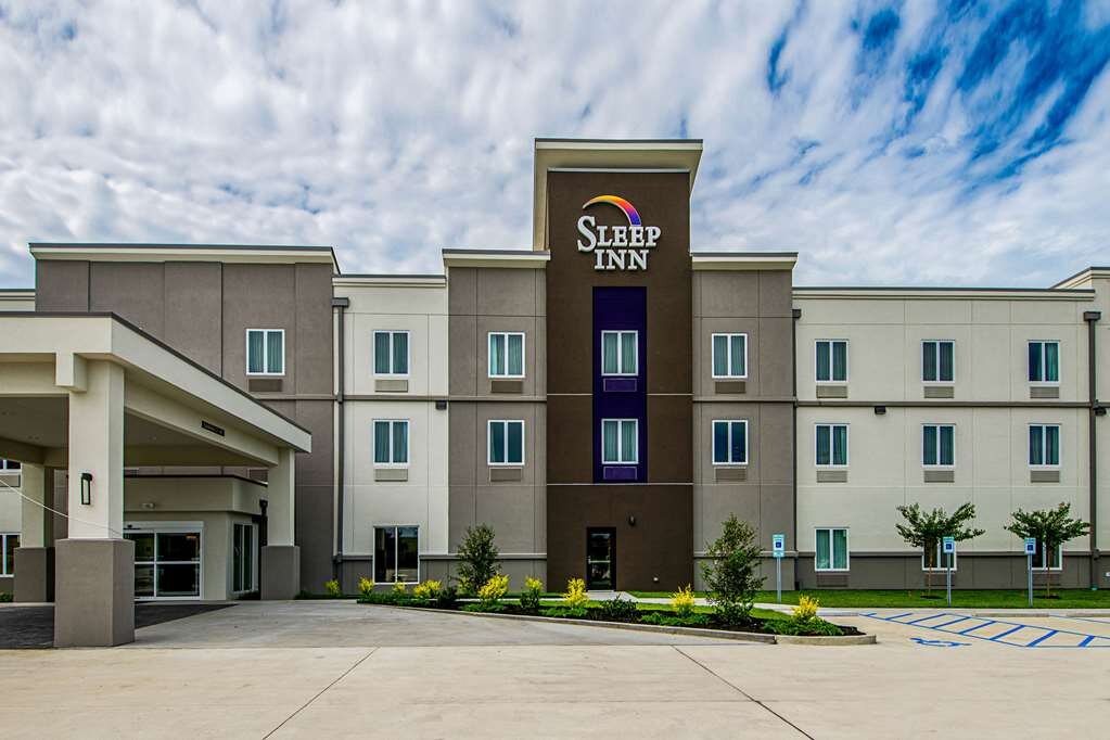 SLEEP INN GEISMAR GONZALES Updated 2024 Prices Specialty Inn   Hotel Exterior 