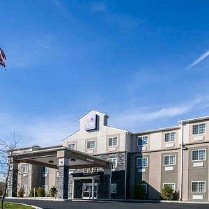 Sleep Inn & Suites Harrisburg - Hershey North hotel in Harrisburg, PA