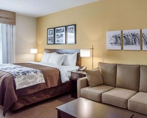 Zimmer und Suite