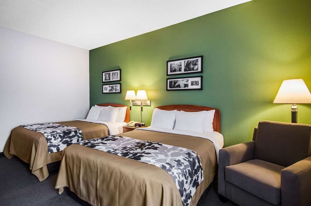 Hotel photo 2 of Sleep Inn & Suites Danville Hwy 58.