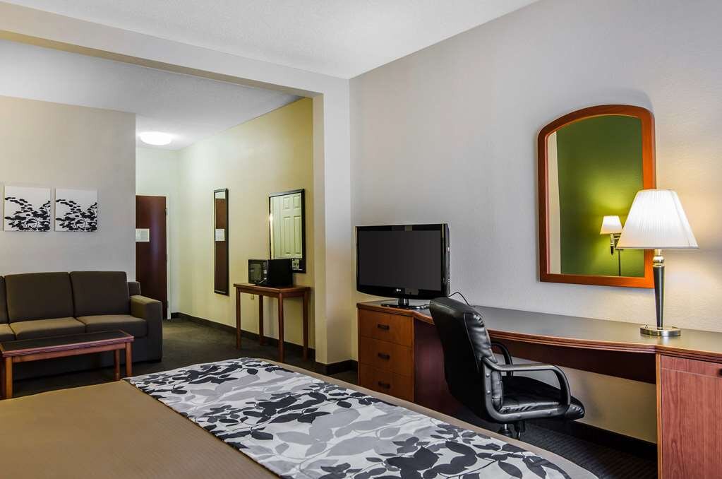 Hotel photo 27 of Sleep Inn & Suites Danville Hwy 58.