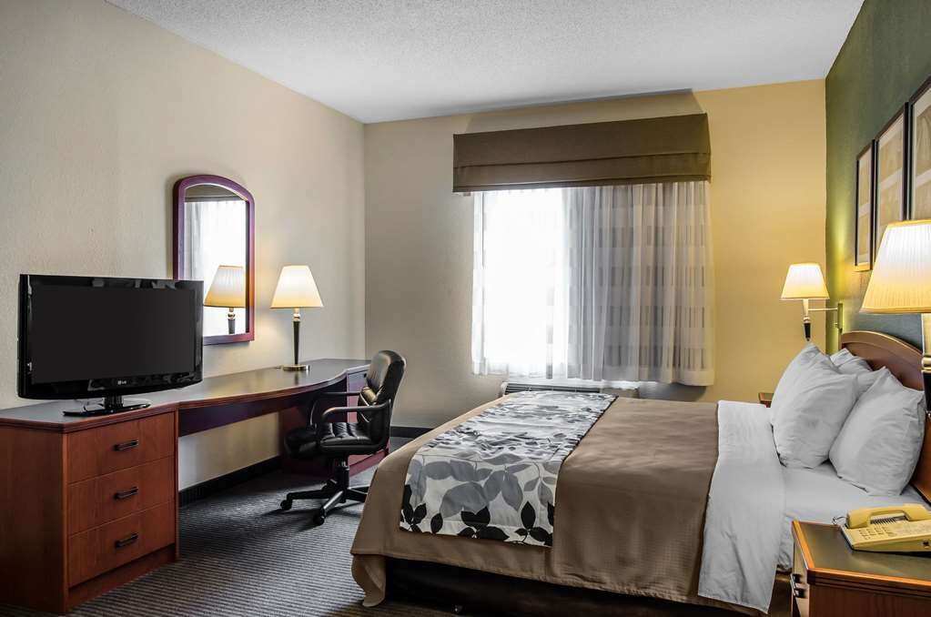 Hotel photo 10 of Sleep Inn & Suites Danville Hwy 58.
