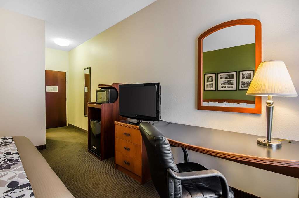 Hotel photo 38 of Sleep Inn & Suites Danville Hwy 58.