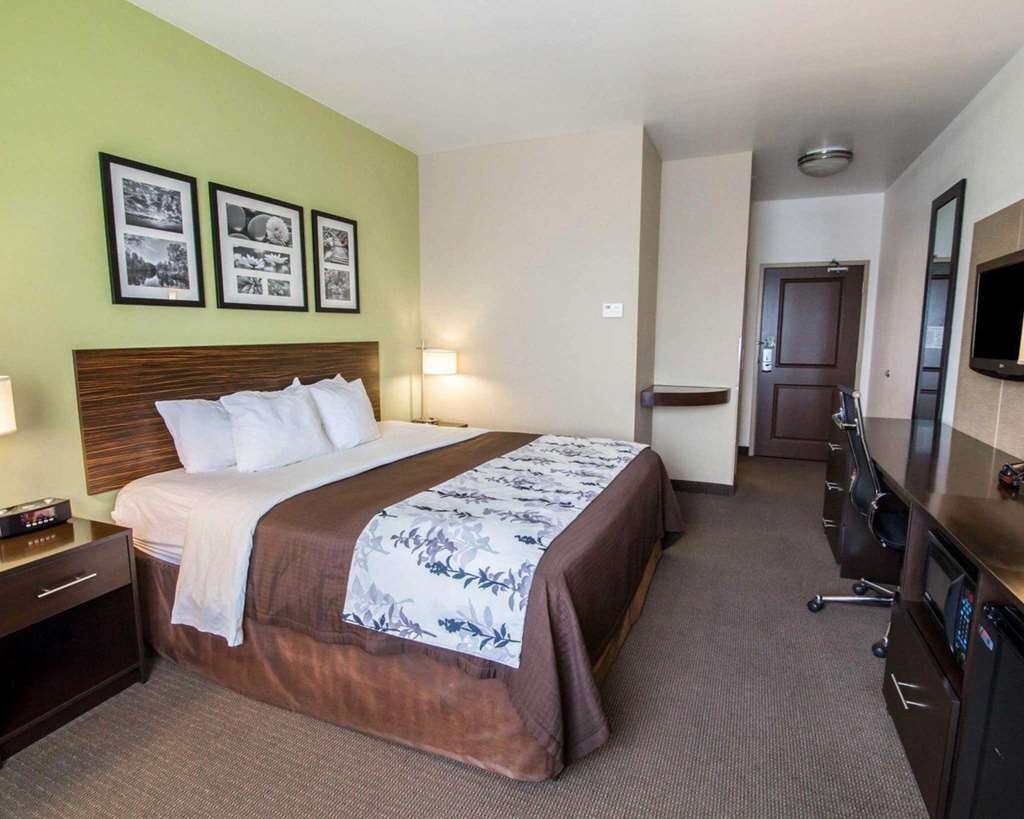 THE 5 BEST Hotels in Oakley, KS for 2023 (from $54) - Tripadvisor