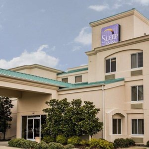 SLEEP INN $109 ($̶1̶4̶5̶) - Updated 2022 Prices & Hotel Reviews ...