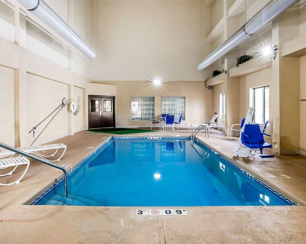 Sleep Inn & Suites Pool: Pictures & Reviews - Tripadvisor