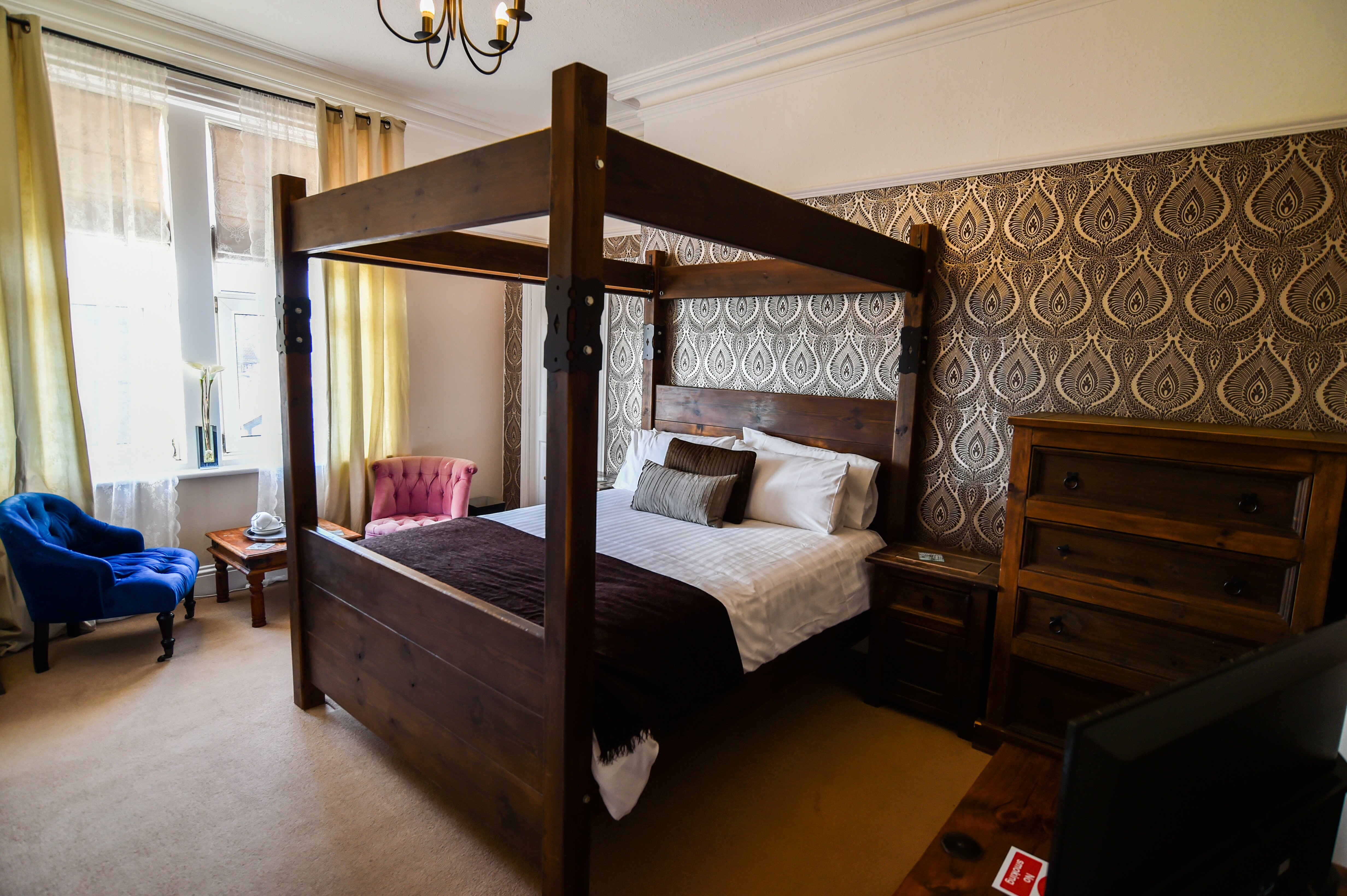 HILLCREST WHITBY, WHITBY (GB) - Updated 2024 Prices & Guest House ...