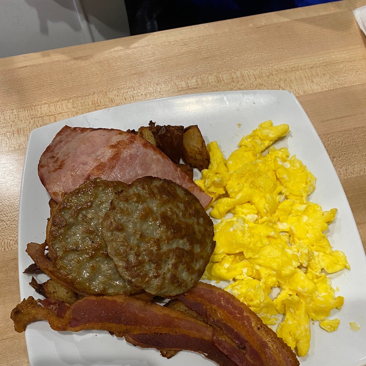 HALF DAY CAFE, Rochester Hills - Menu, Prices & Restaurant Reviews