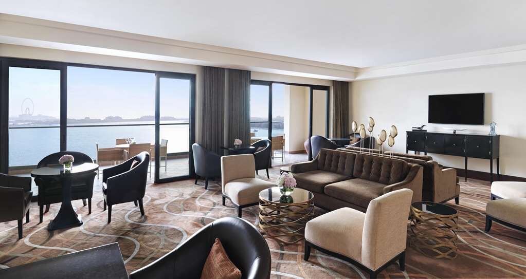 Hotel photo 55 of Fairmont The Palm.