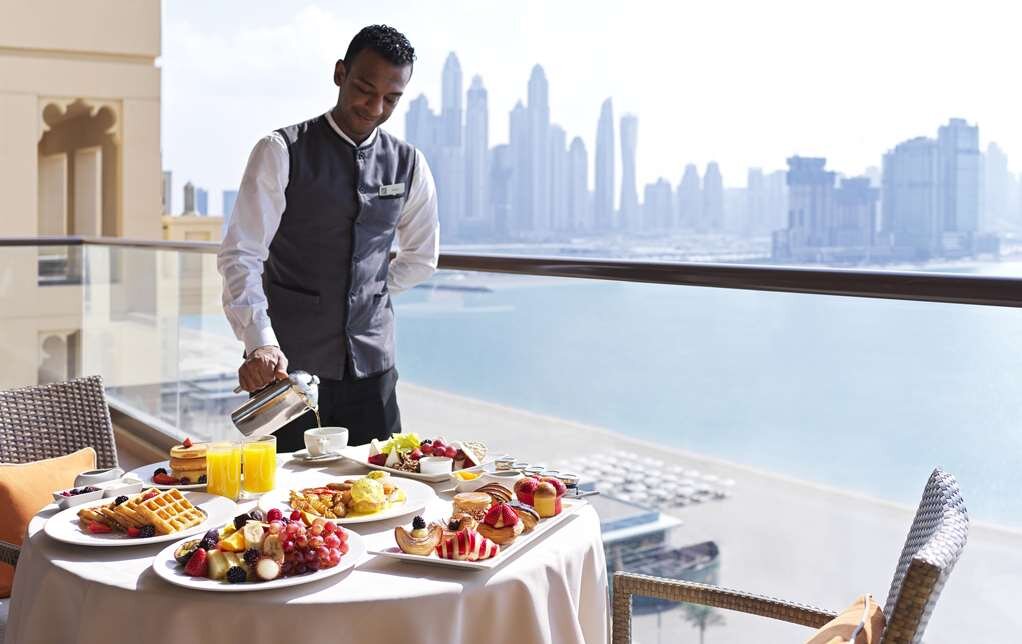 Hotel photo 52 of Fairmont The Palm.
